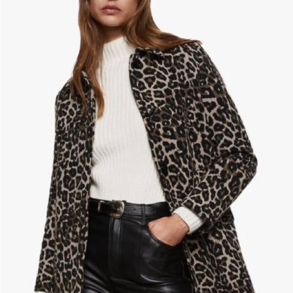 Isaac Mizrahi IMNYC long wool blend coat in cheetah patter. Great condition.